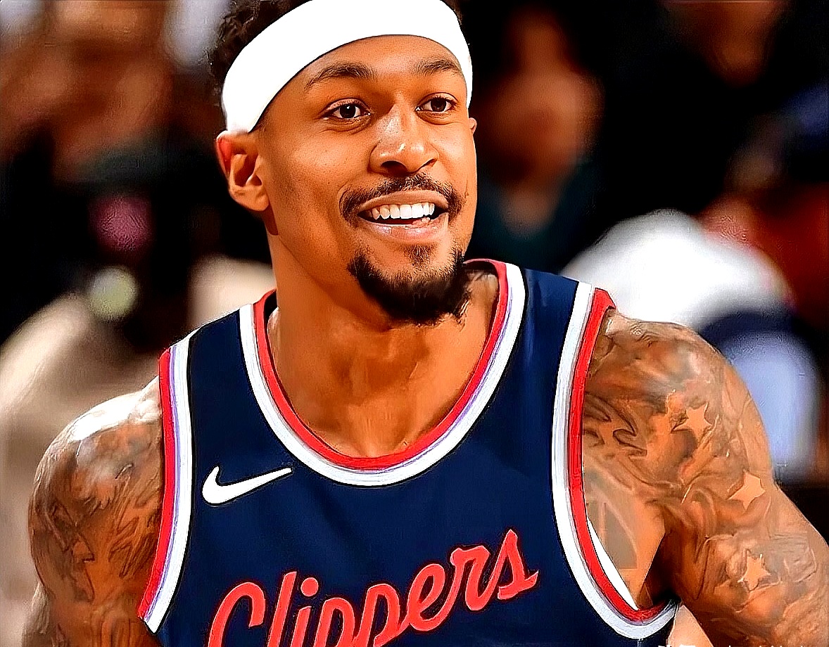 九游-包含穆古鲁扎回归赛场,连败首场状态亮眼,快船观众沸腾!的词条