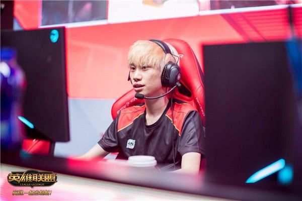 九游-包含Doinb新星连败表现惊艳,中国队未来可期!的词条