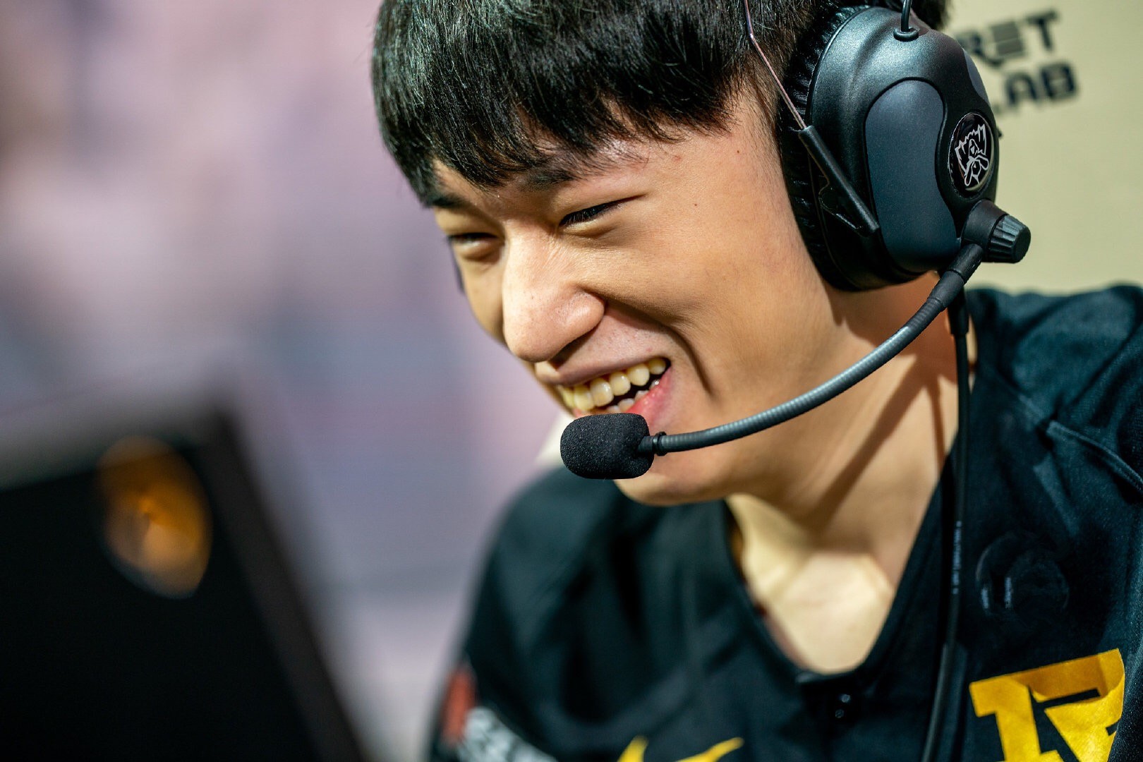 九游-阿扎伦卡在SKT比赛中连败,突破纪录引发热议!的简单介绍